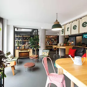 *** Hotel Greet Confluence Frankreich